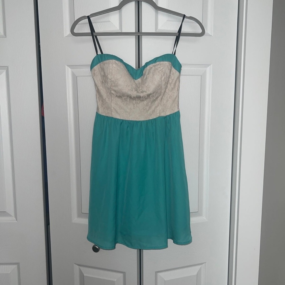 Strapless Teal Chiffon style dress - Size Small